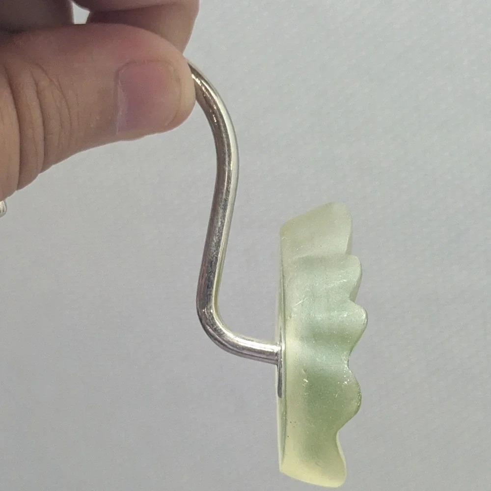 Vintage Frosted Resin Green Leaf Shower Curtain Hooks Set of 8 Botanical Decor